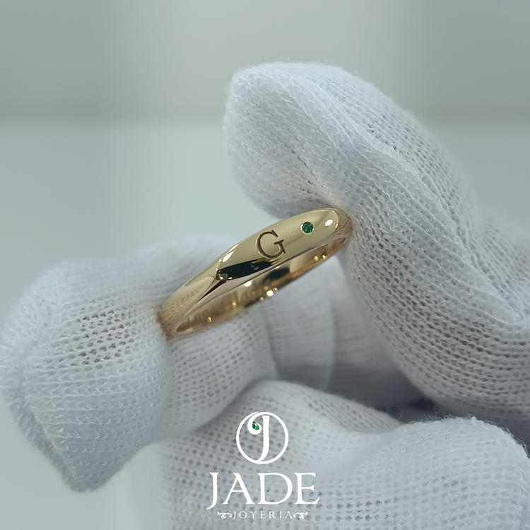Anillo Chevalier delgado para dama en oro 18k – Jade18k (vista 3)