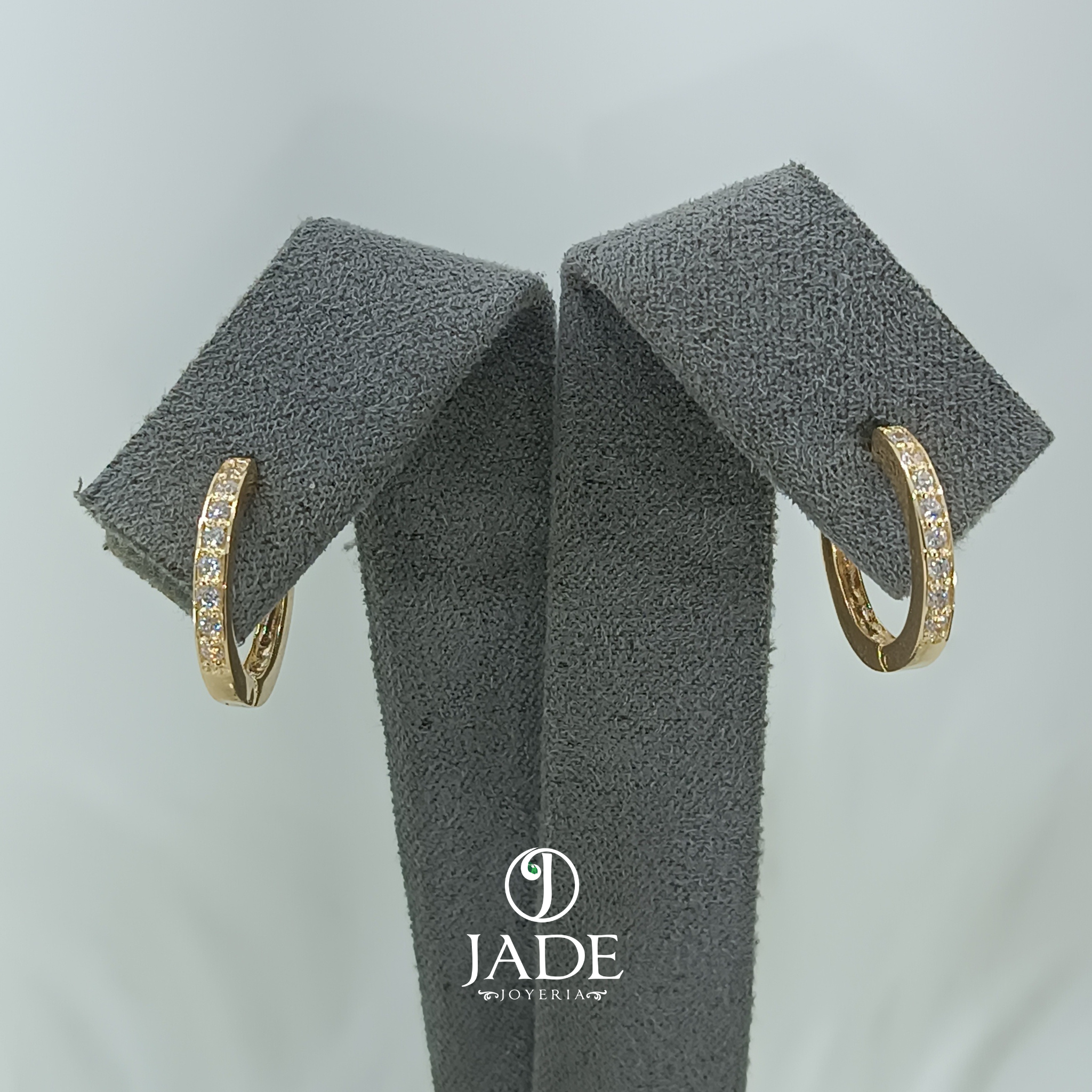 Argollas con piedras