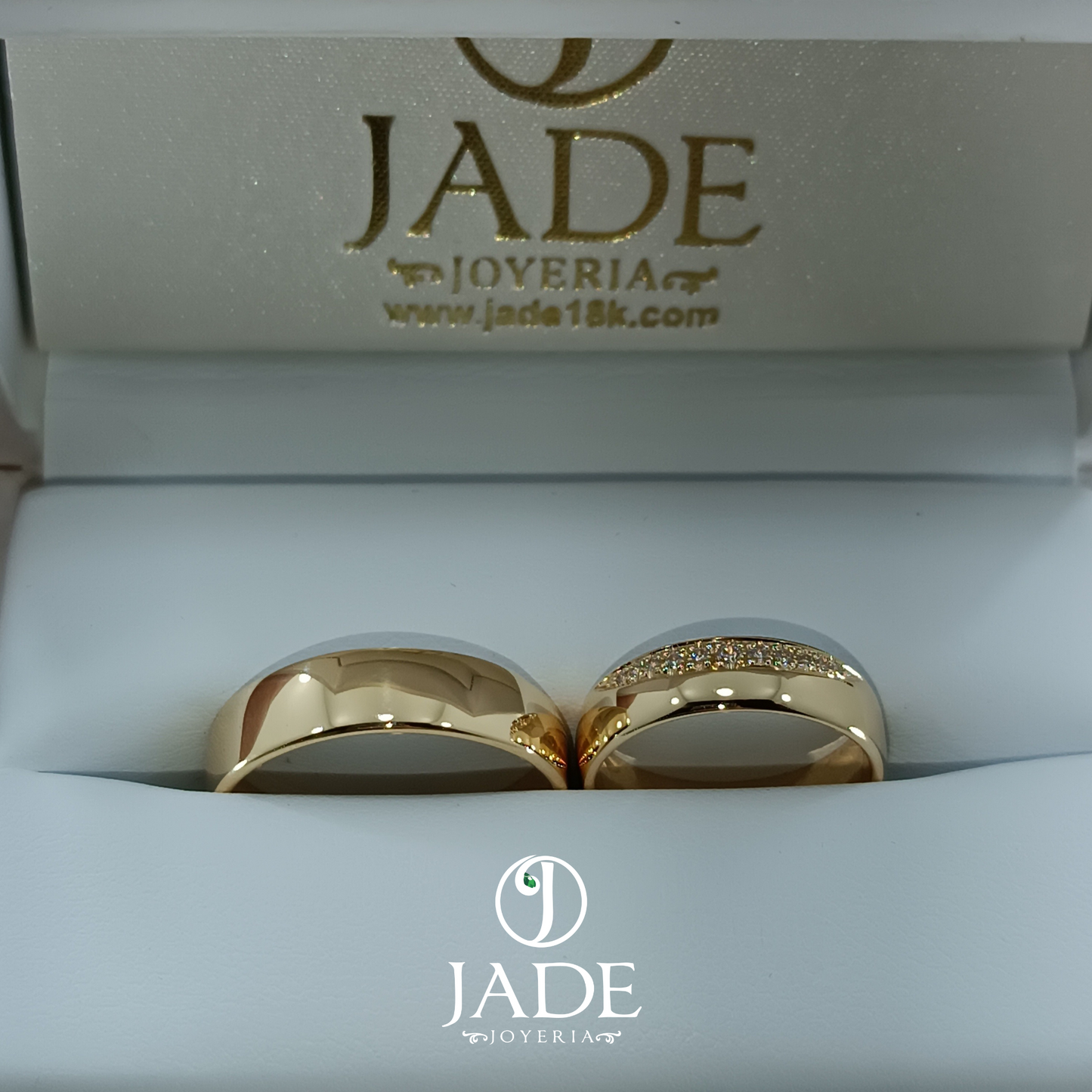 Aros de matrimonio Smile en oro 18k