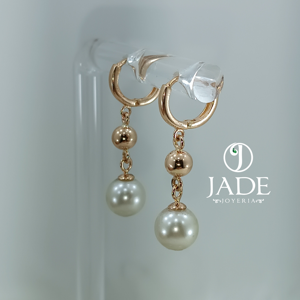 argollas colgantes con perlas