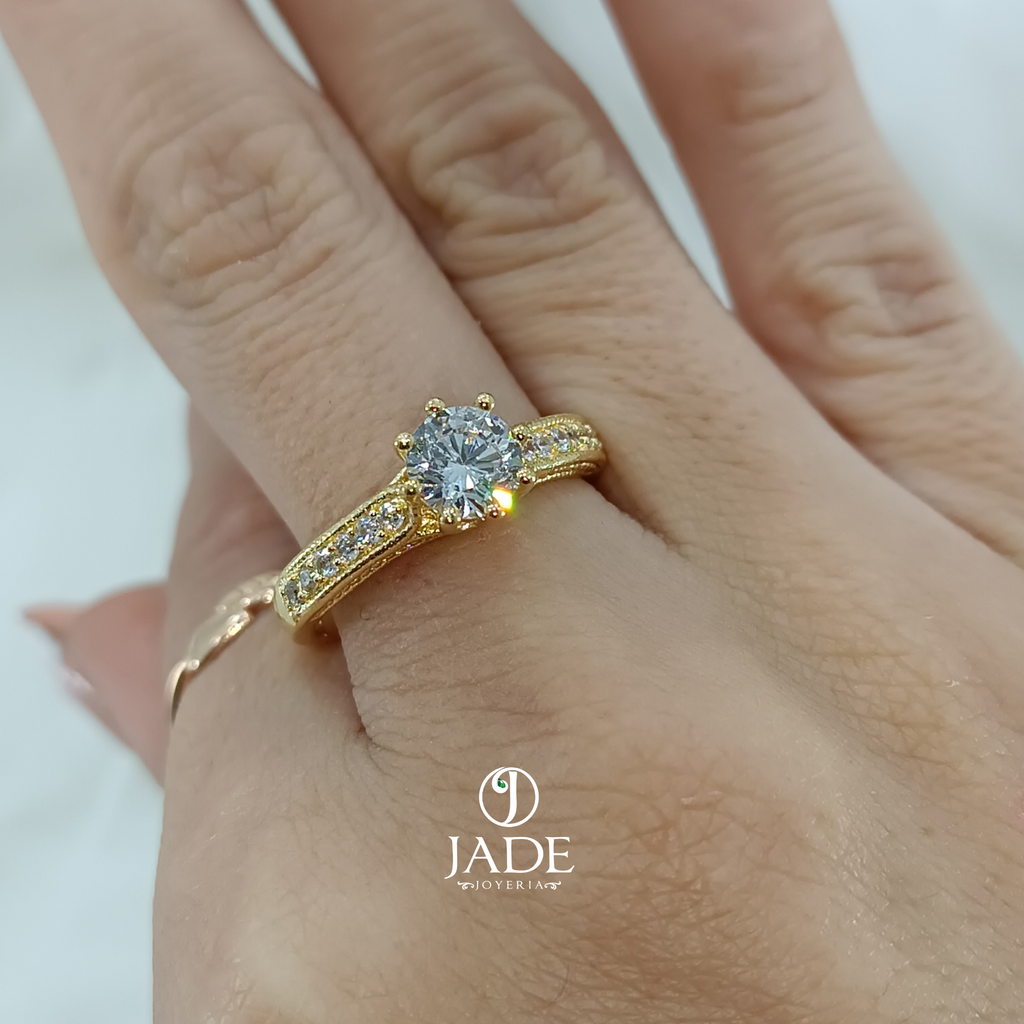 Anillo de compromiso reyna
