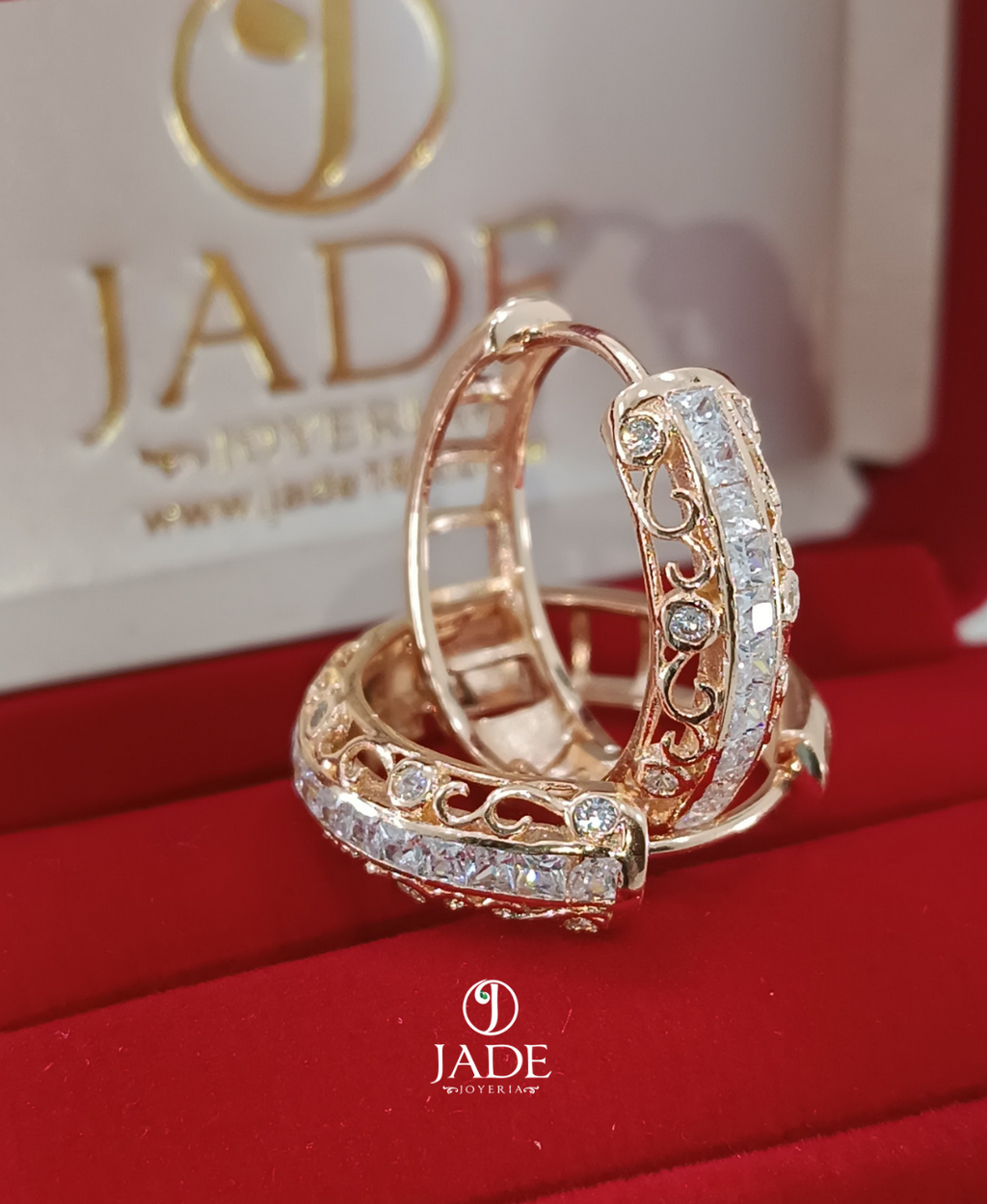 Argollas con piedras