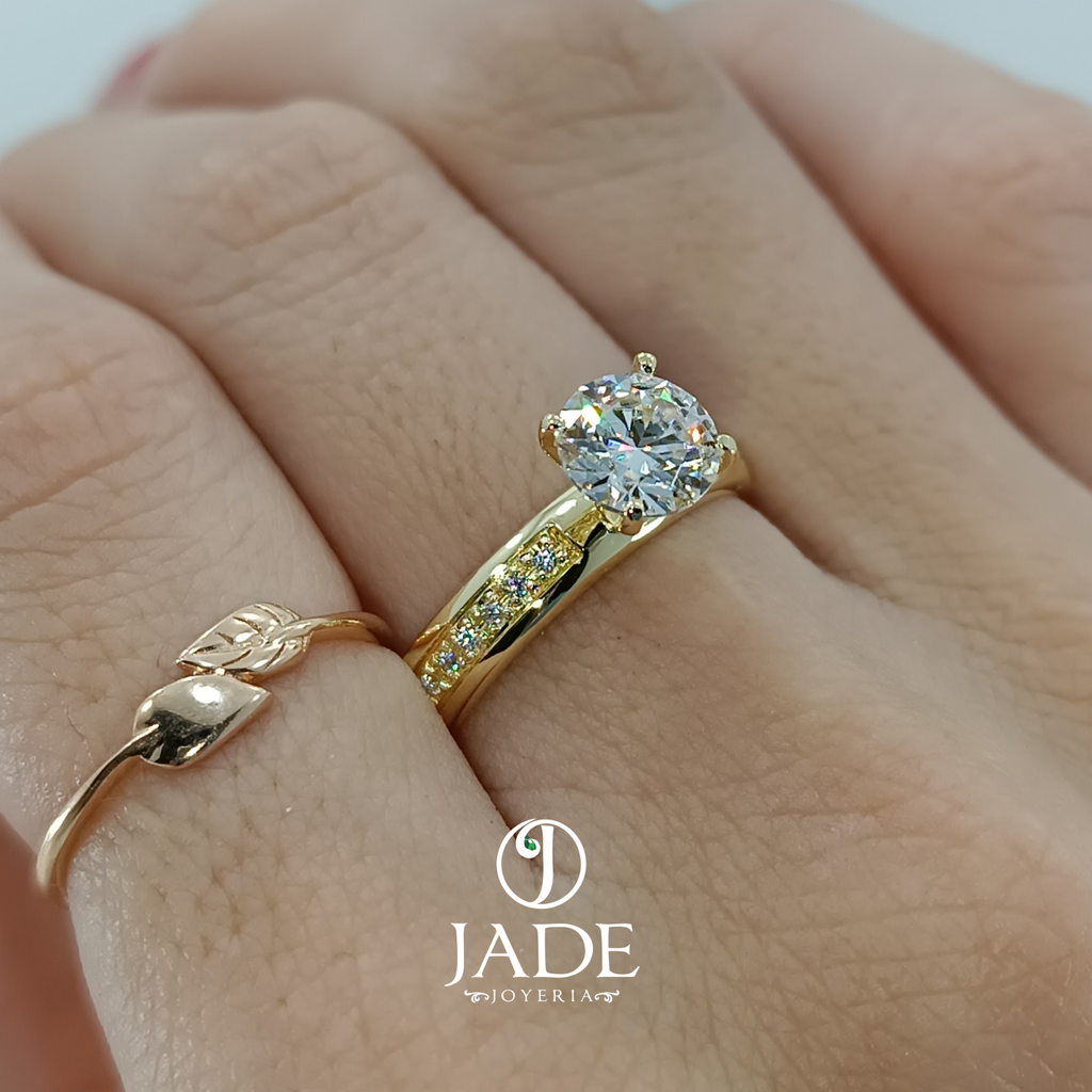 Anillo de compromiso Celestial