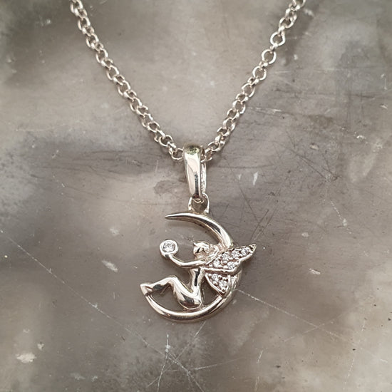 Dije de hada en plata ley – Jade18k (vista 2)