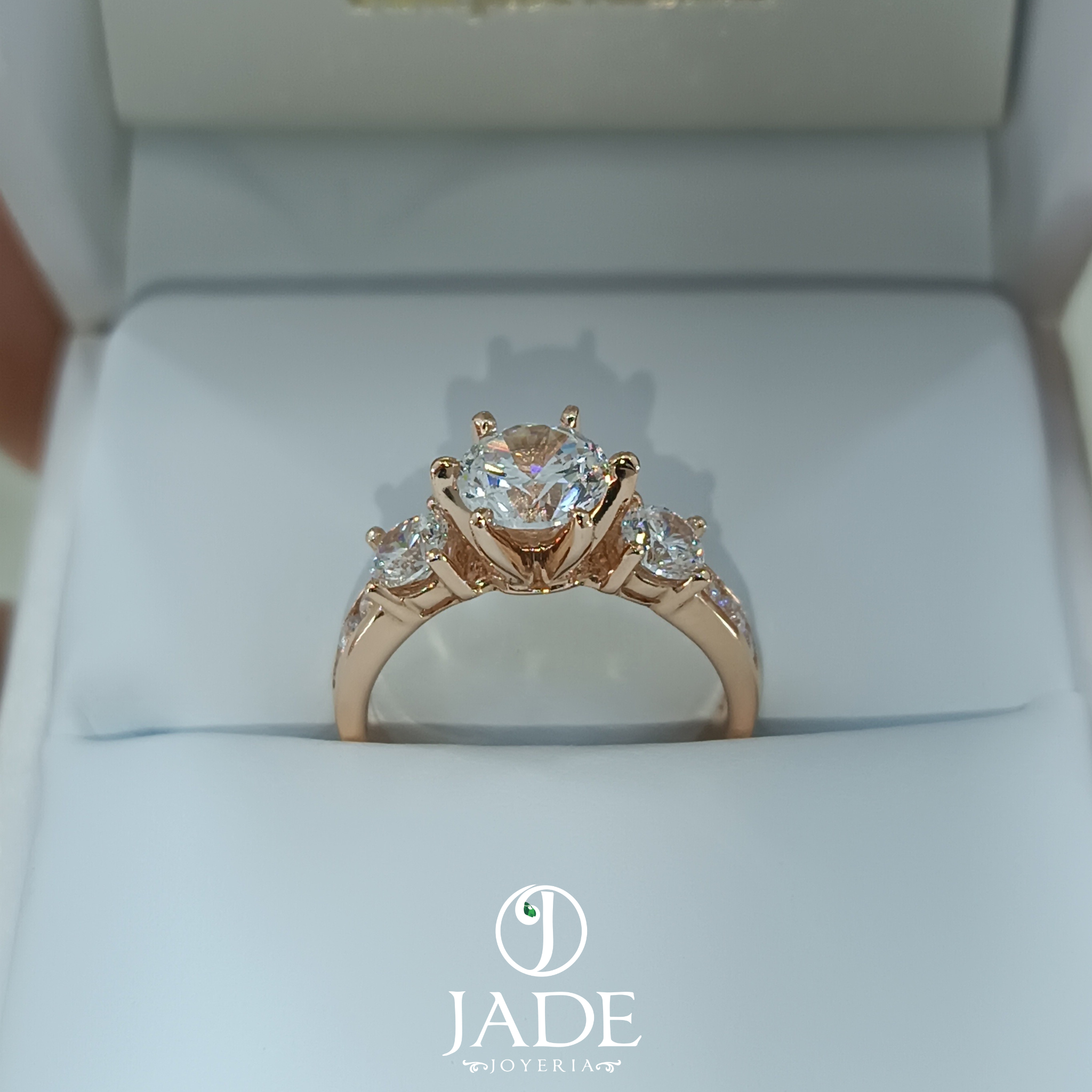 Anillo de compromiso Sophia