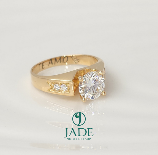 Anillo Carolina de compromiso en oro 18k