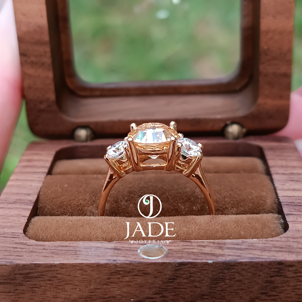 Anillo de compromiso lucia