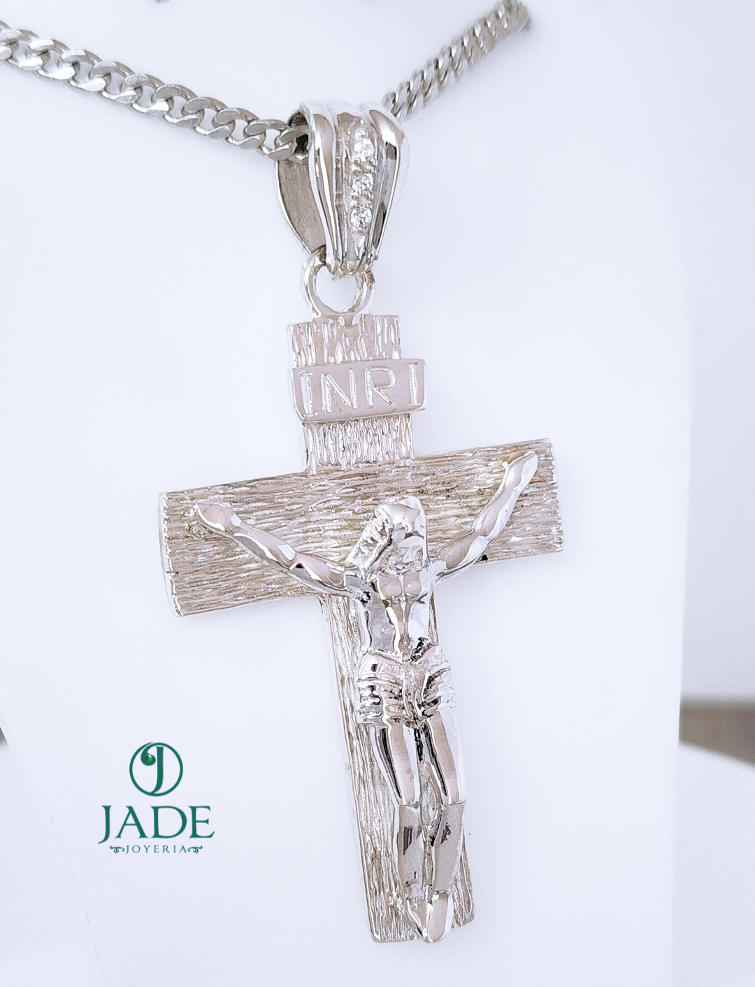 Dije de Cruz José en plata ley