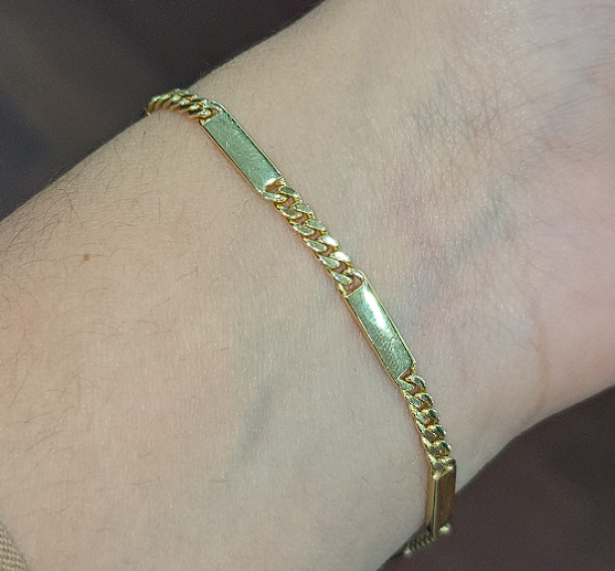 Pulsera Lomo con Placa Aura en oro 18k – Jade18k