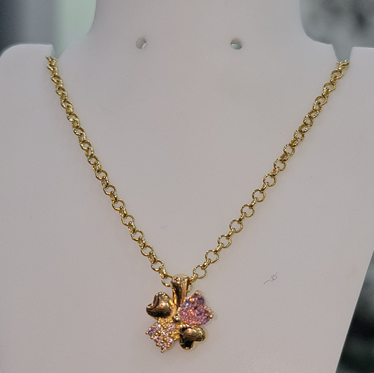 Collar con Dije Lindura