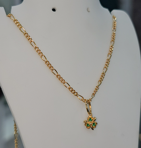 Collar Trebol
