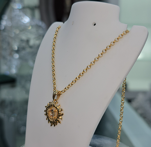 Collar con Dije Sun