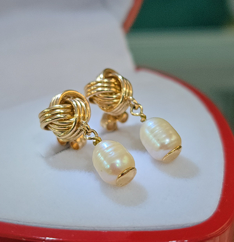 Aretes Con Perlas Cultivas de Río