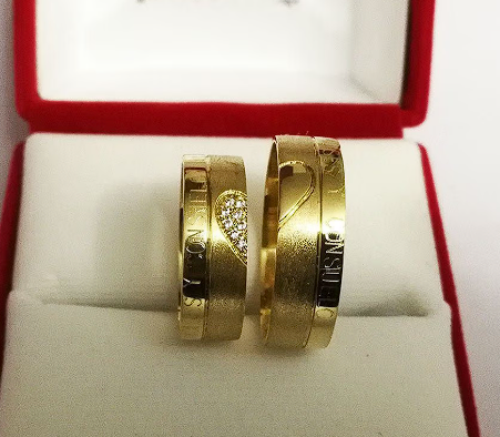 Aros de Boda Amor Eterno