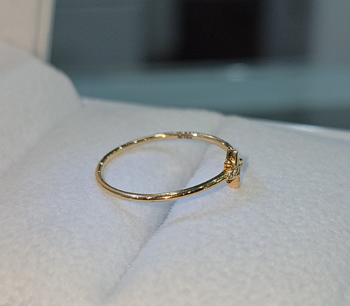 Cintillo con Moissanite Galaxia