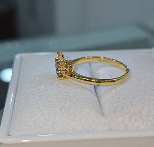 Anillo con Piedra Natural Agua Marina