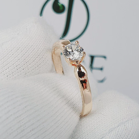 Anillo de compromiso Lunita