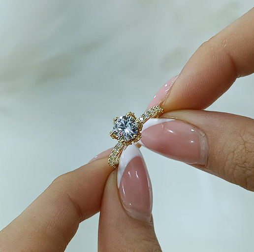 Anillo de Compromiso Pringle