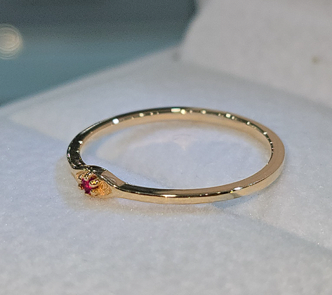 Anillo con Piedra Natural Rubí Reina