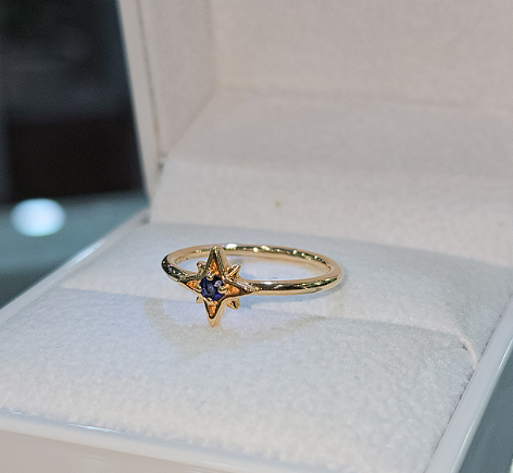 Anillo Zafiro Galáctico