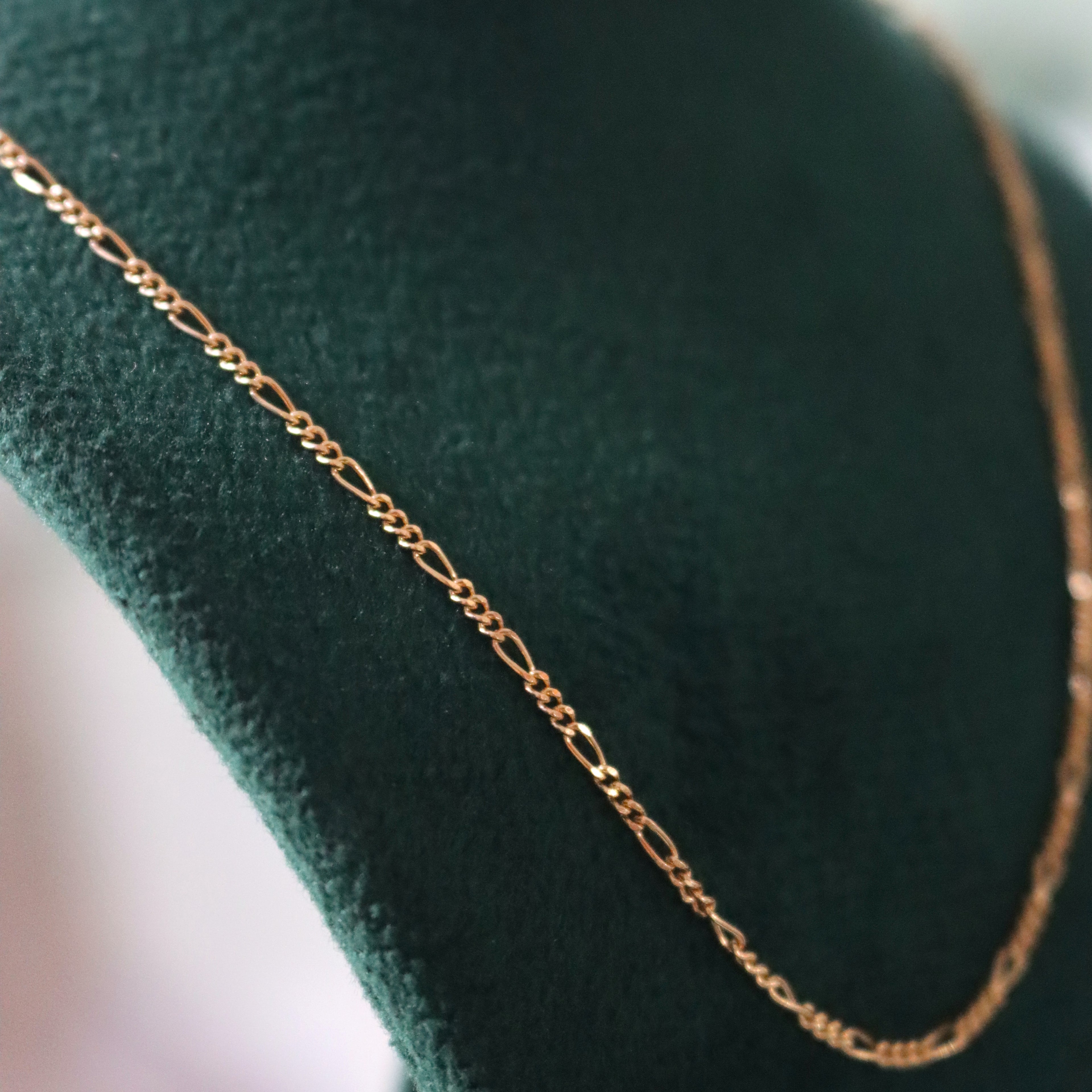 Cadena estilo Cartier Elegante 18k