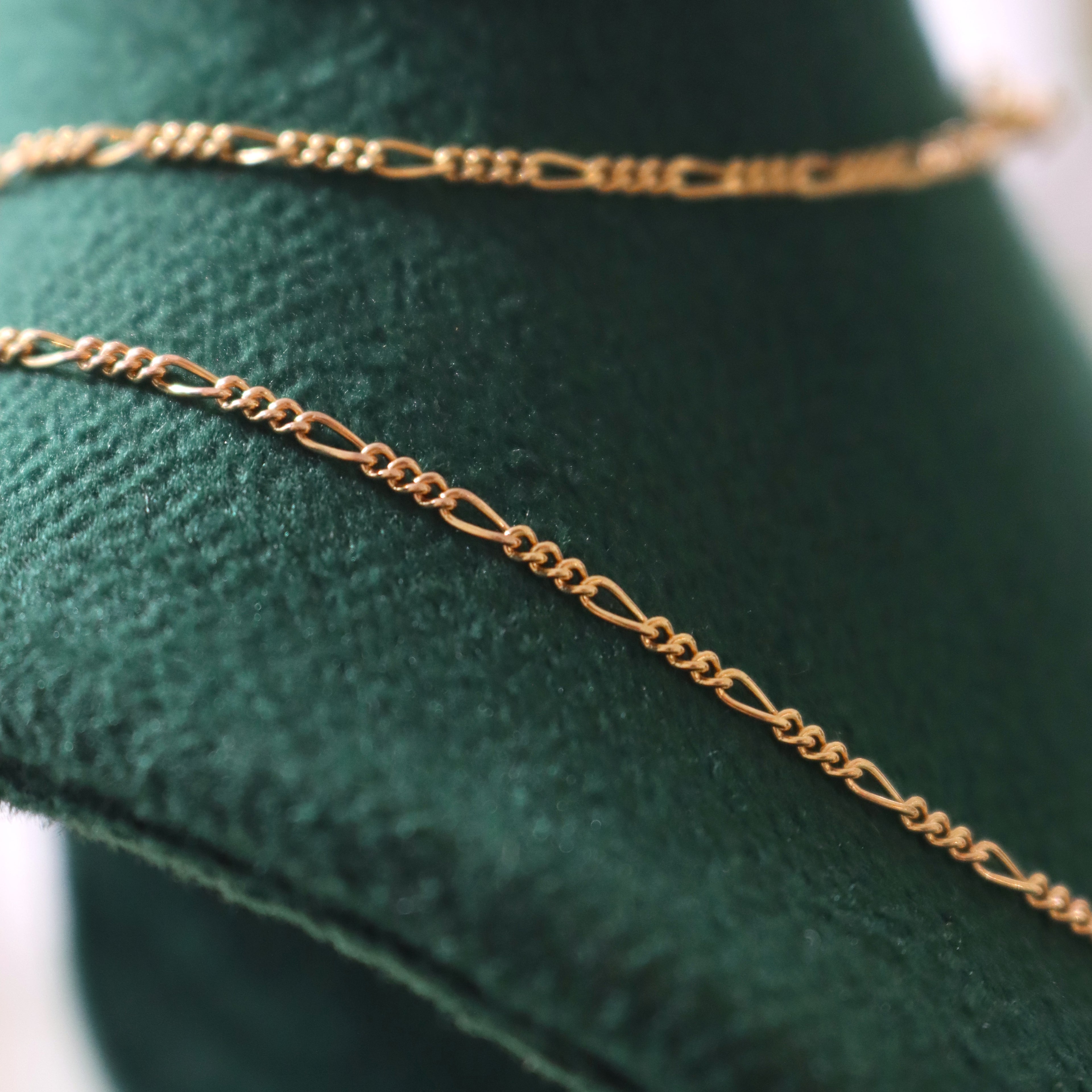 Cadena estilo Cartier Elegante 18k