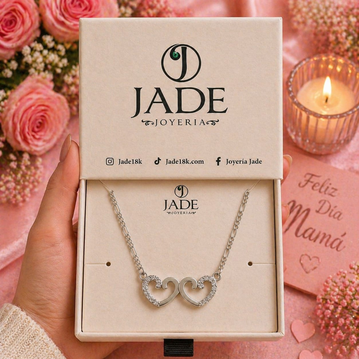 Collar de plata: Dos corazones juntos por siempre