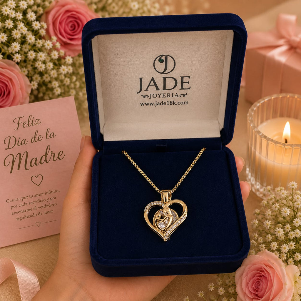 Dije con moissanita en oro18k Corazon de mamá