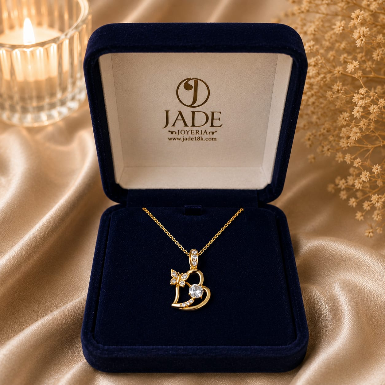 Dije Corazón con Mariposa con Moissanite