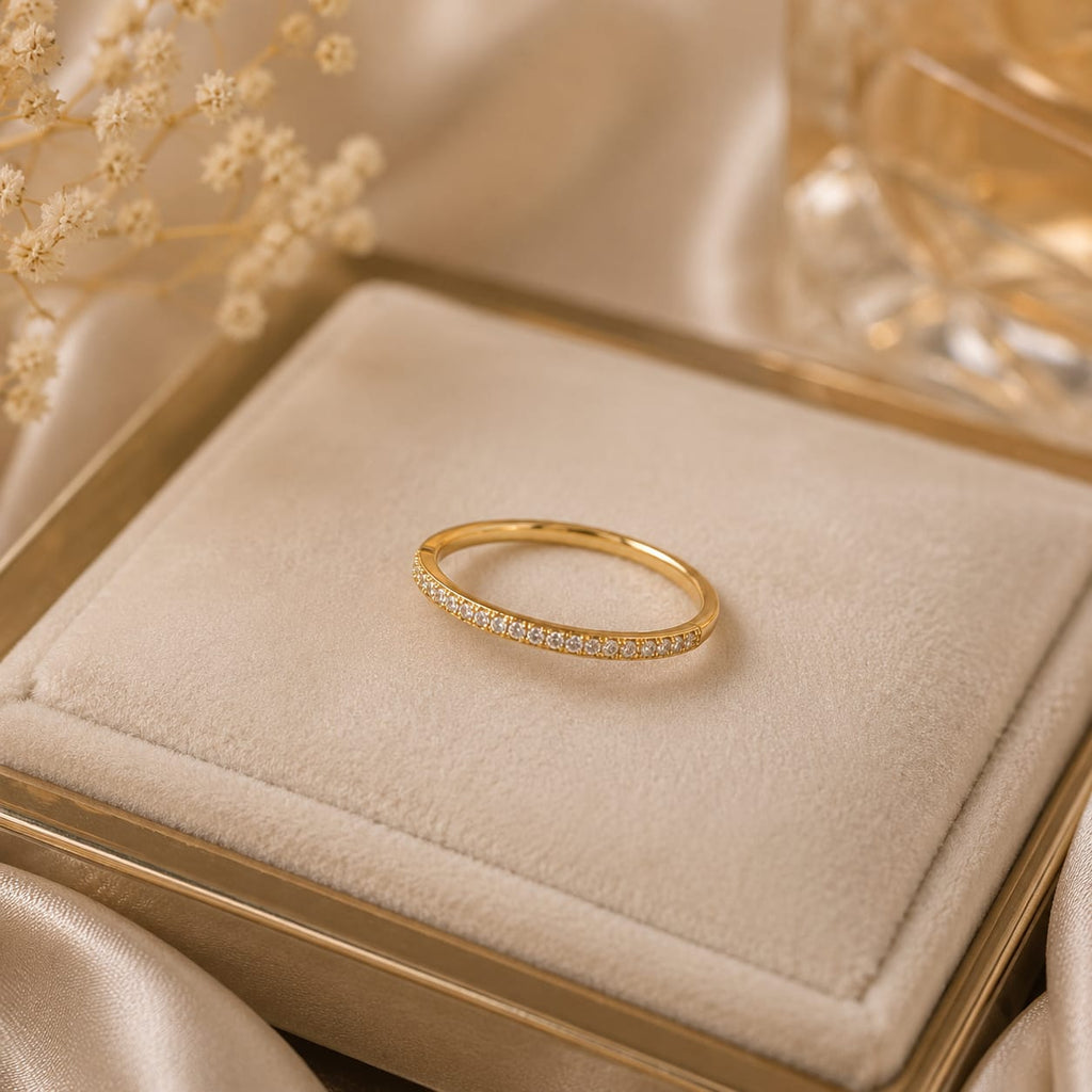 Cintillo con Moissanite Promesa Dorada