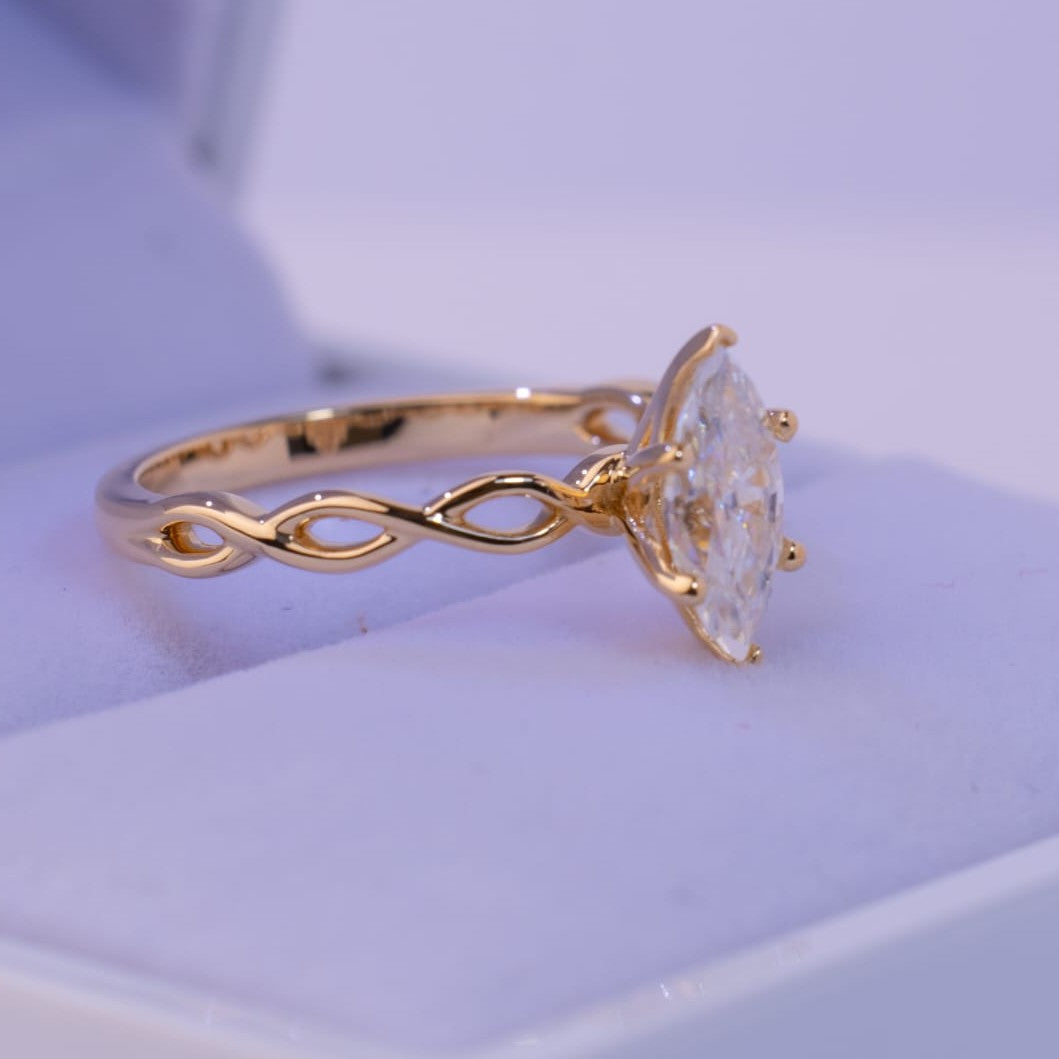 Anillo de compromiso con Moisanita El brillo de amor