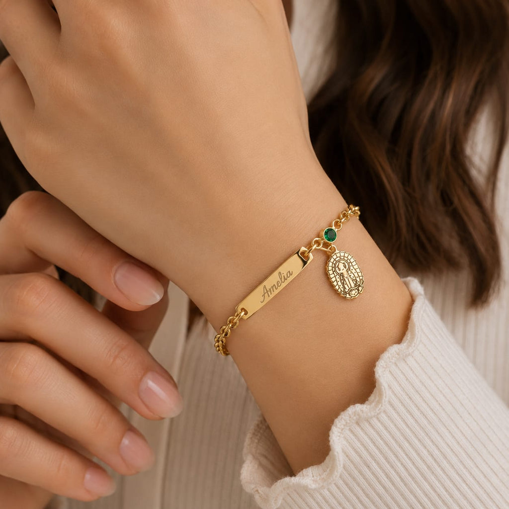 Pulsera placa con viergencita