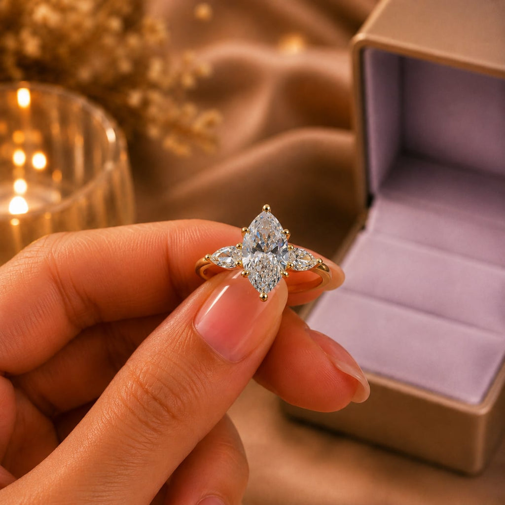 Anillo de Compromiso con Diamante de Laboratorio Lumière