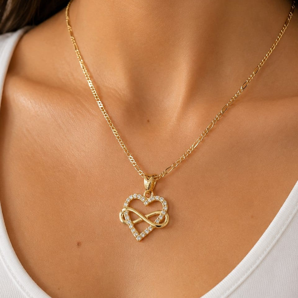 Dije con Moissanite Corazón Infinito