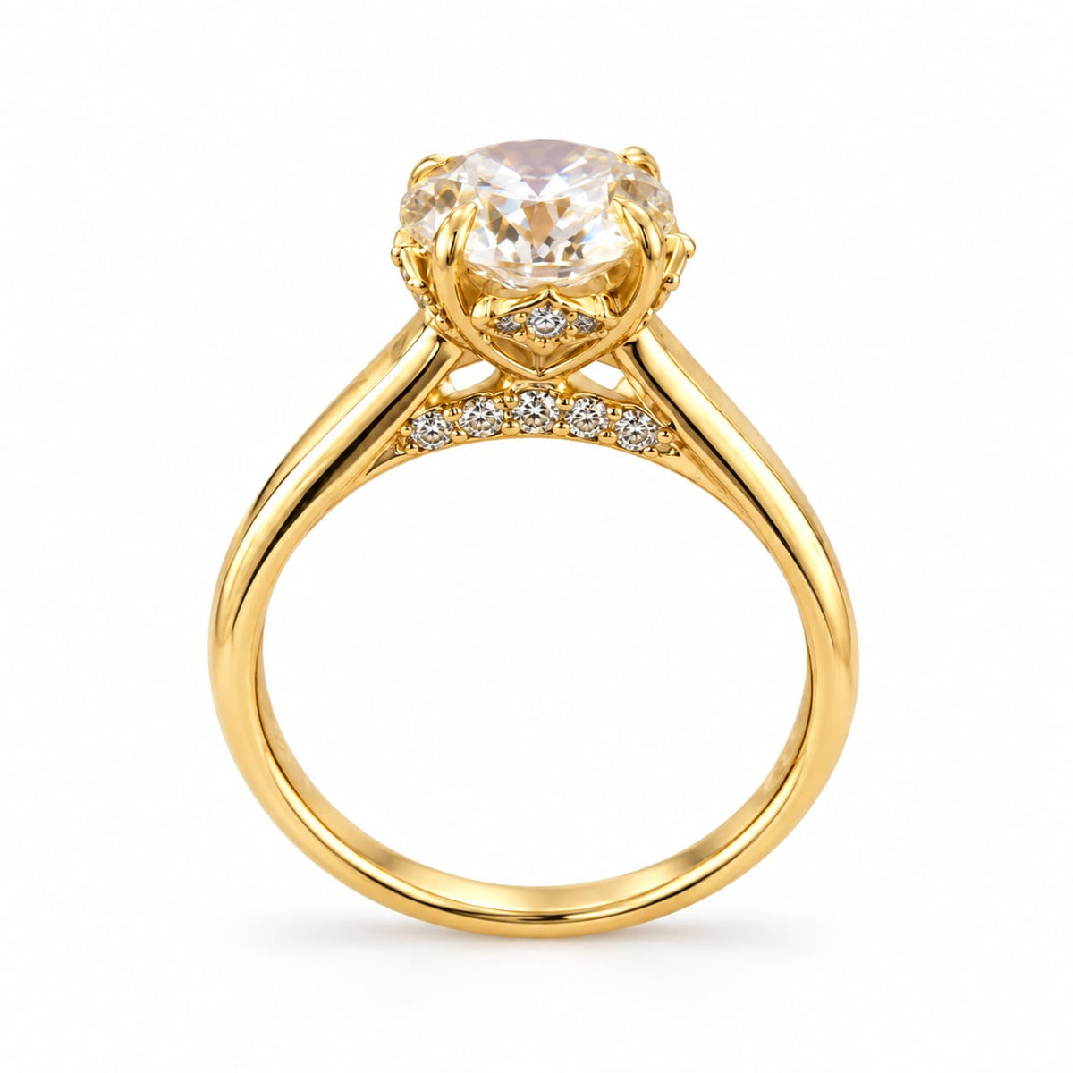 Anillo de compromiso con moissanite brillo y luz