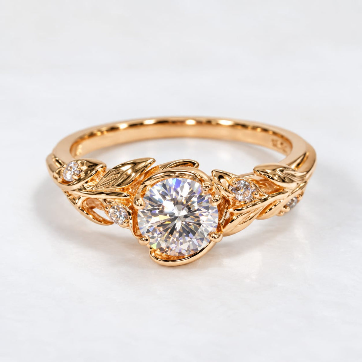 Anillo de Compromiso Moissanite Rose