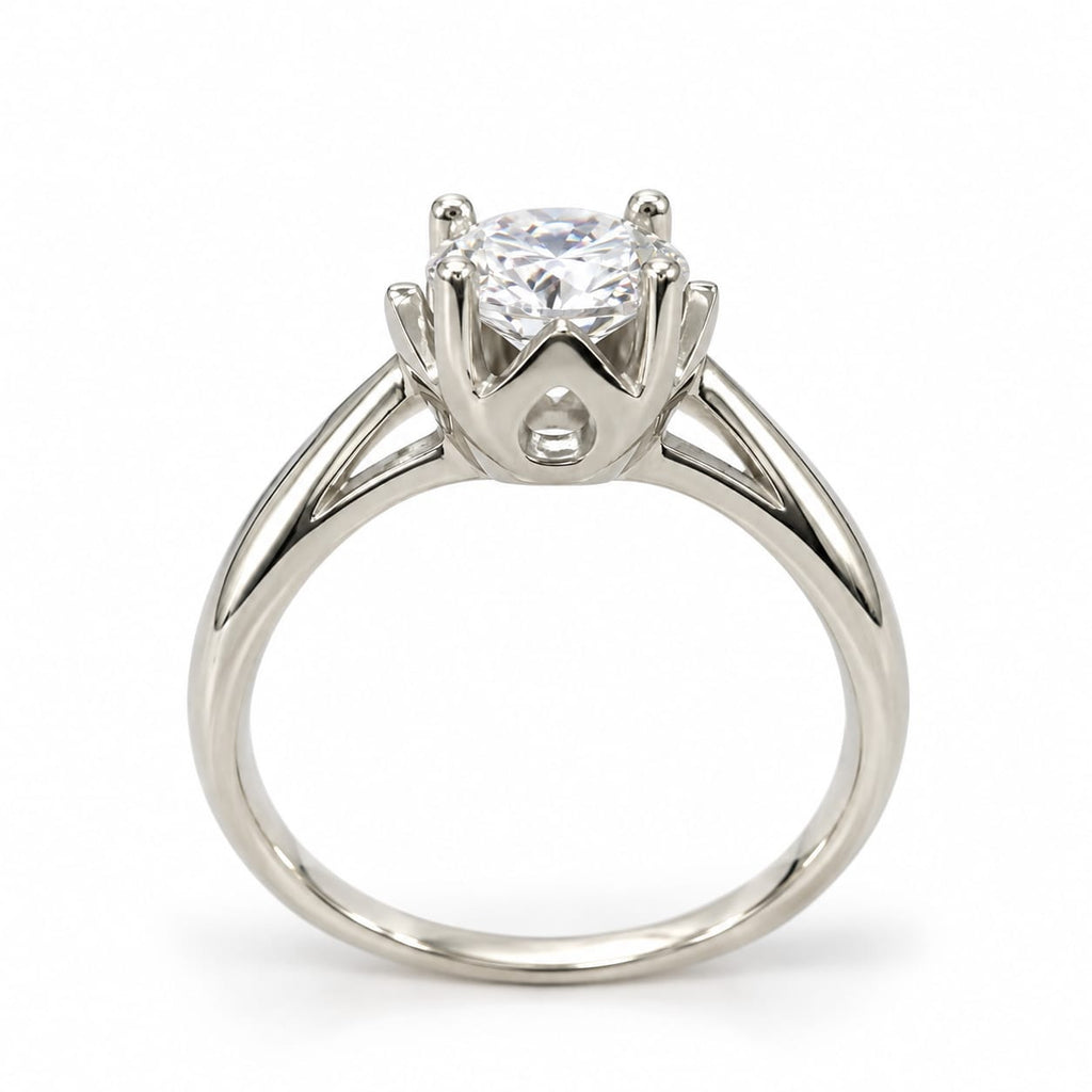 Anillo de compromiso en oro blanco