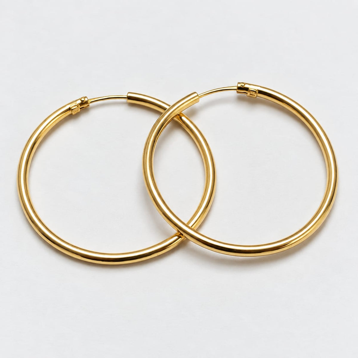 Aretes argolla clásico