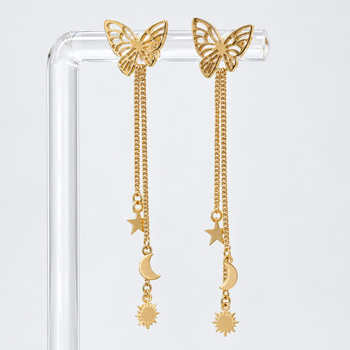 Aretes largos de Mariposa