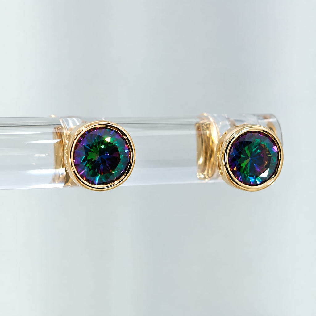Aretes con piedras tornazoladas