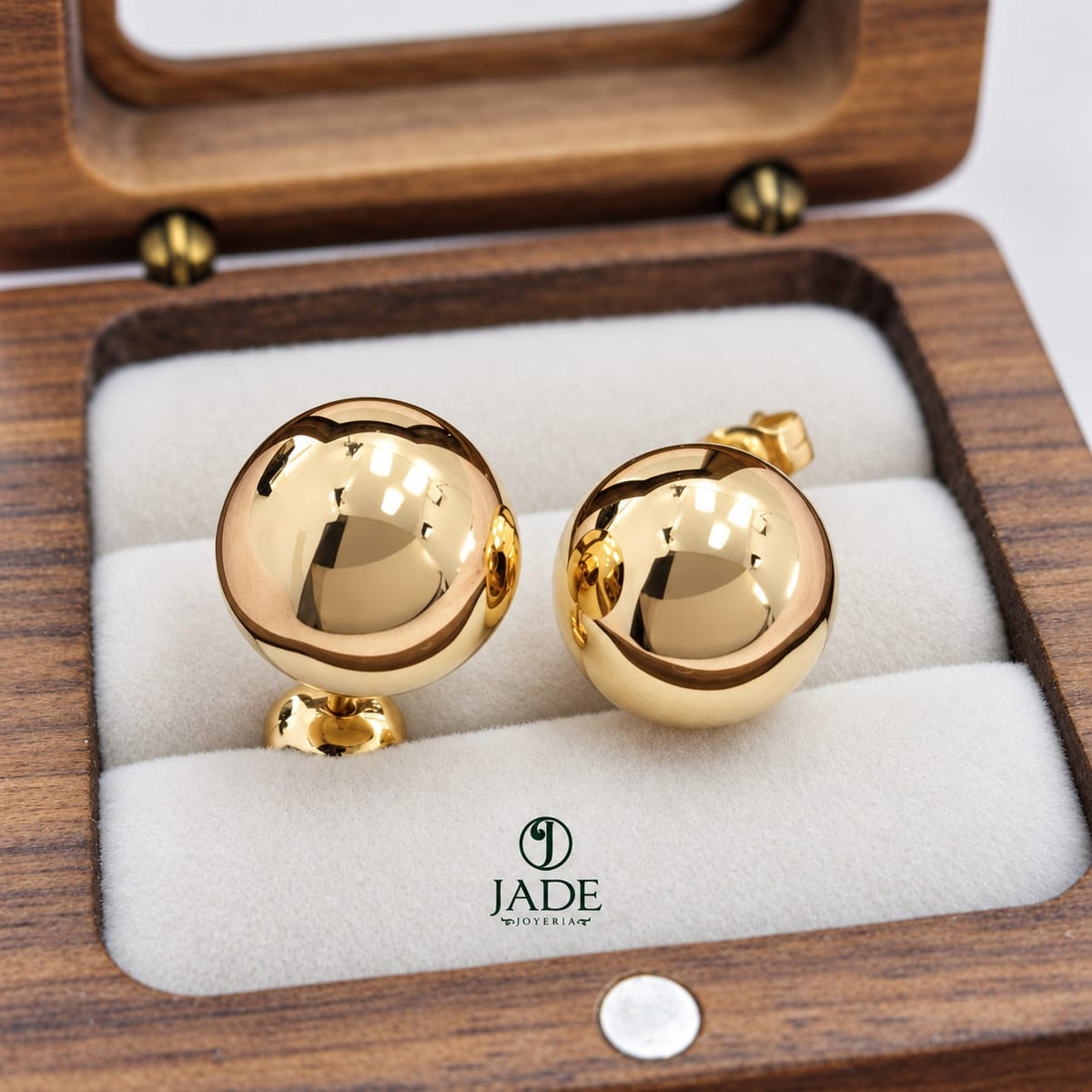 Aretes de Bolas Grandes