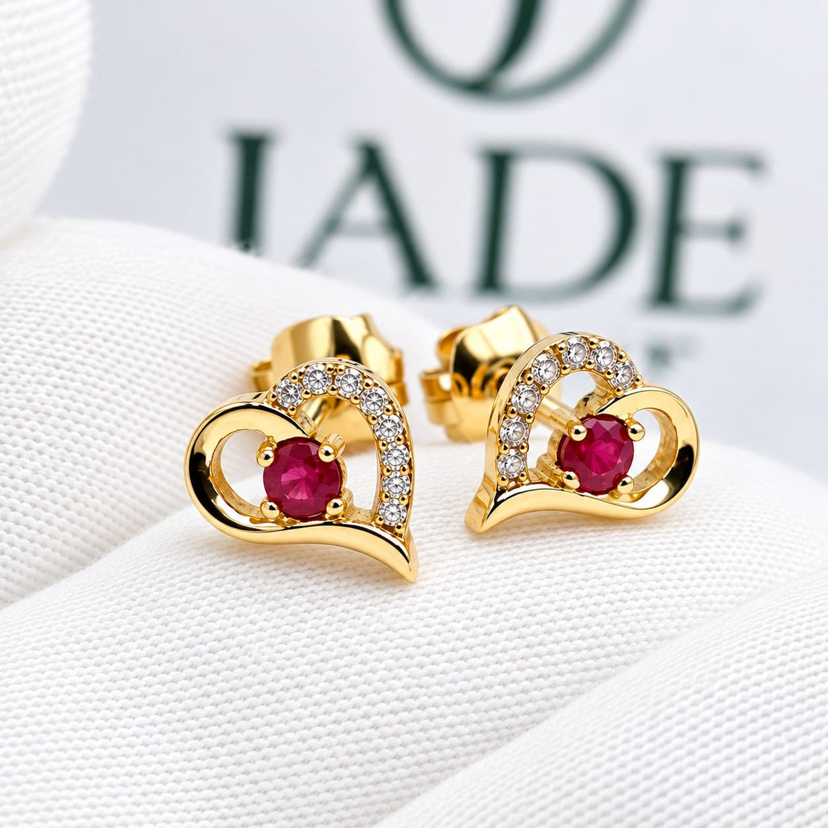 Aretes de corazón con piedra
