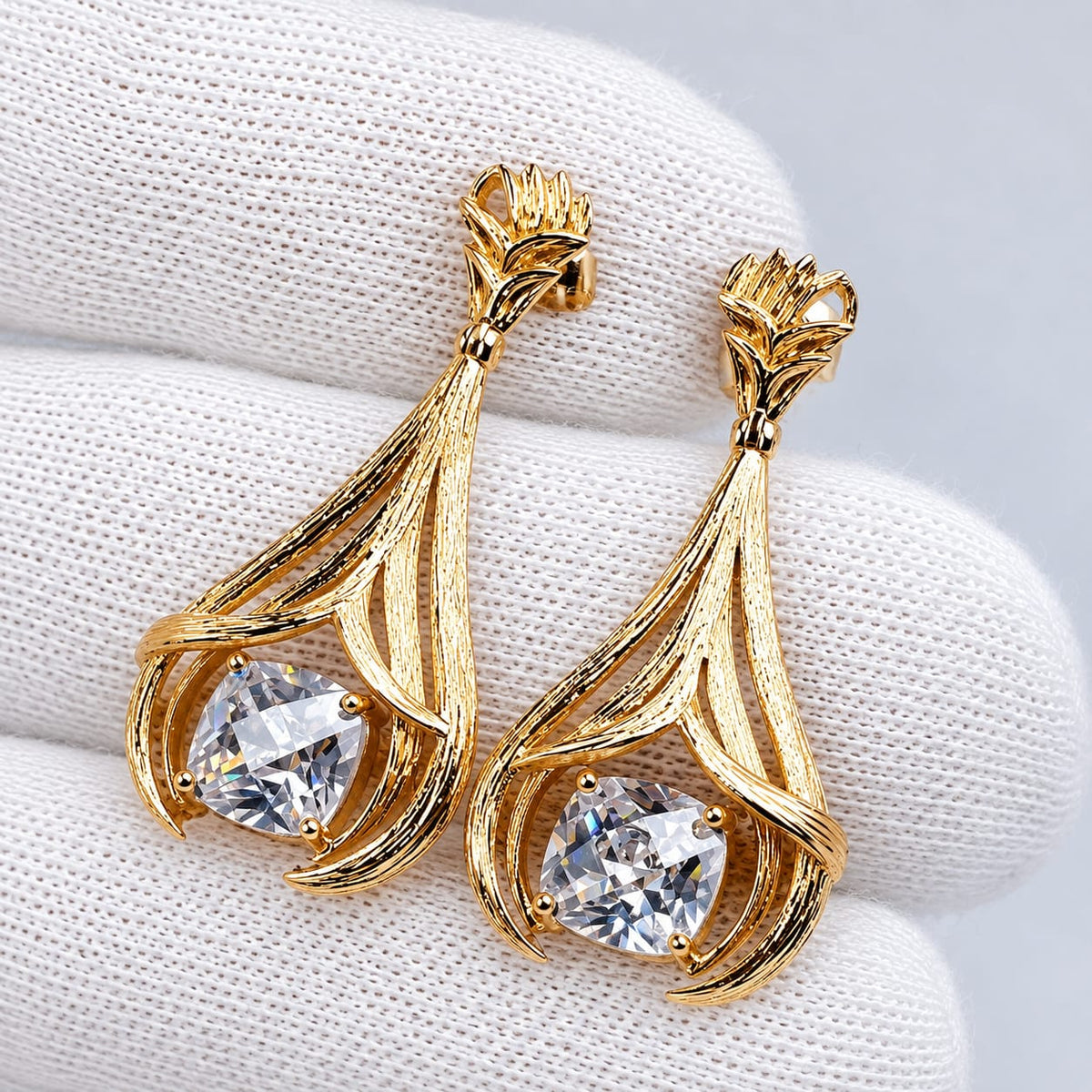 Aretes de Boda Labrados en Oro 18k
