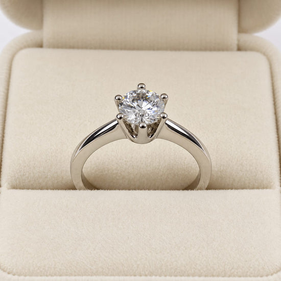 Anillo de Compromiso Royal Plata Ley – Jade18k (vista 2)