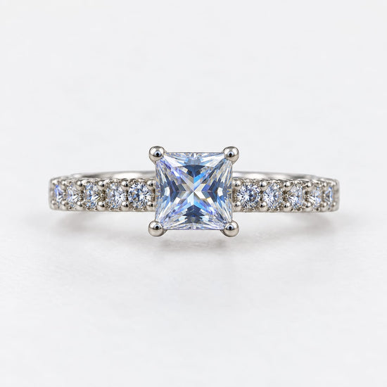 Anillo Mercedes de Compromiso en Plata Piedra Cuadrada – Jade18k