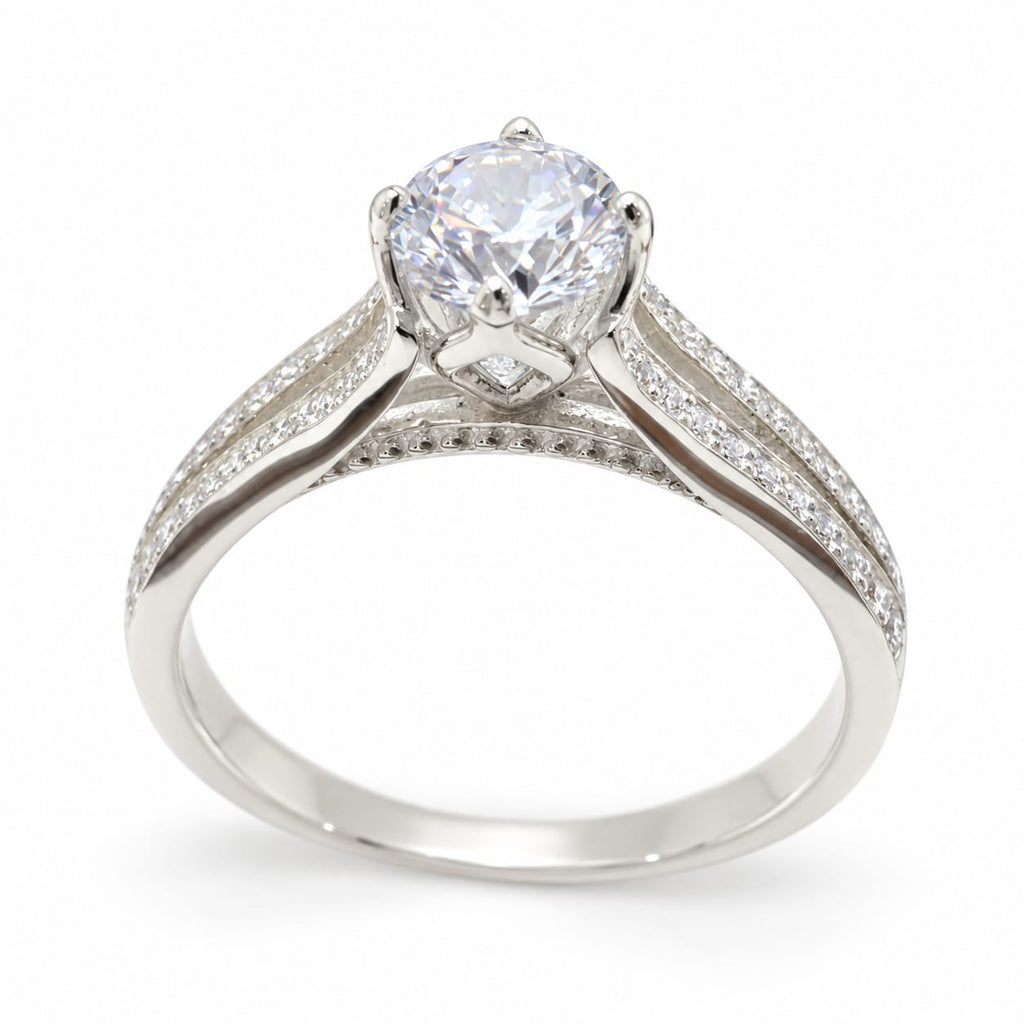 Anillo de compromiso "Camila" en plata fina