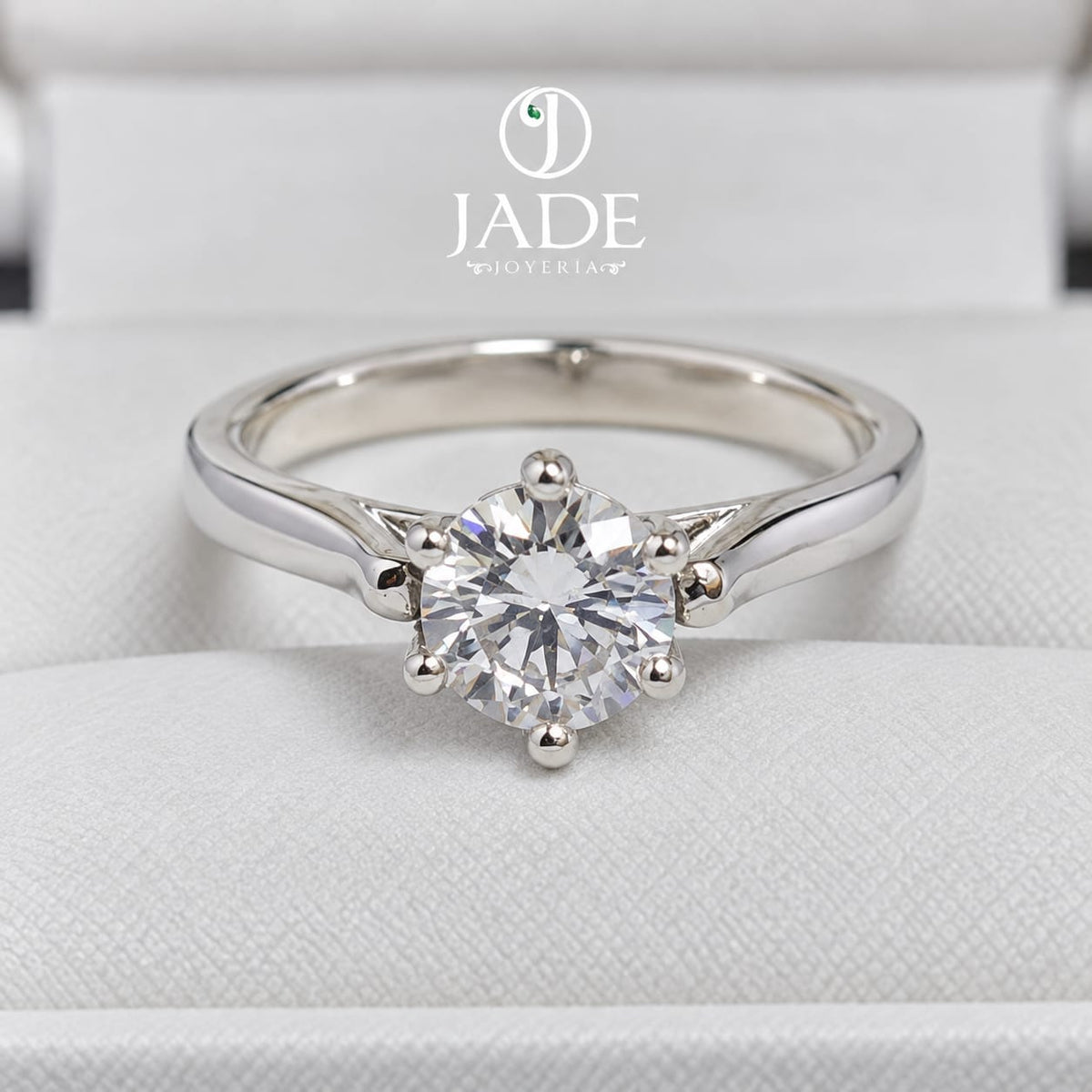 Anillo de compromiso Royal en plata ley
