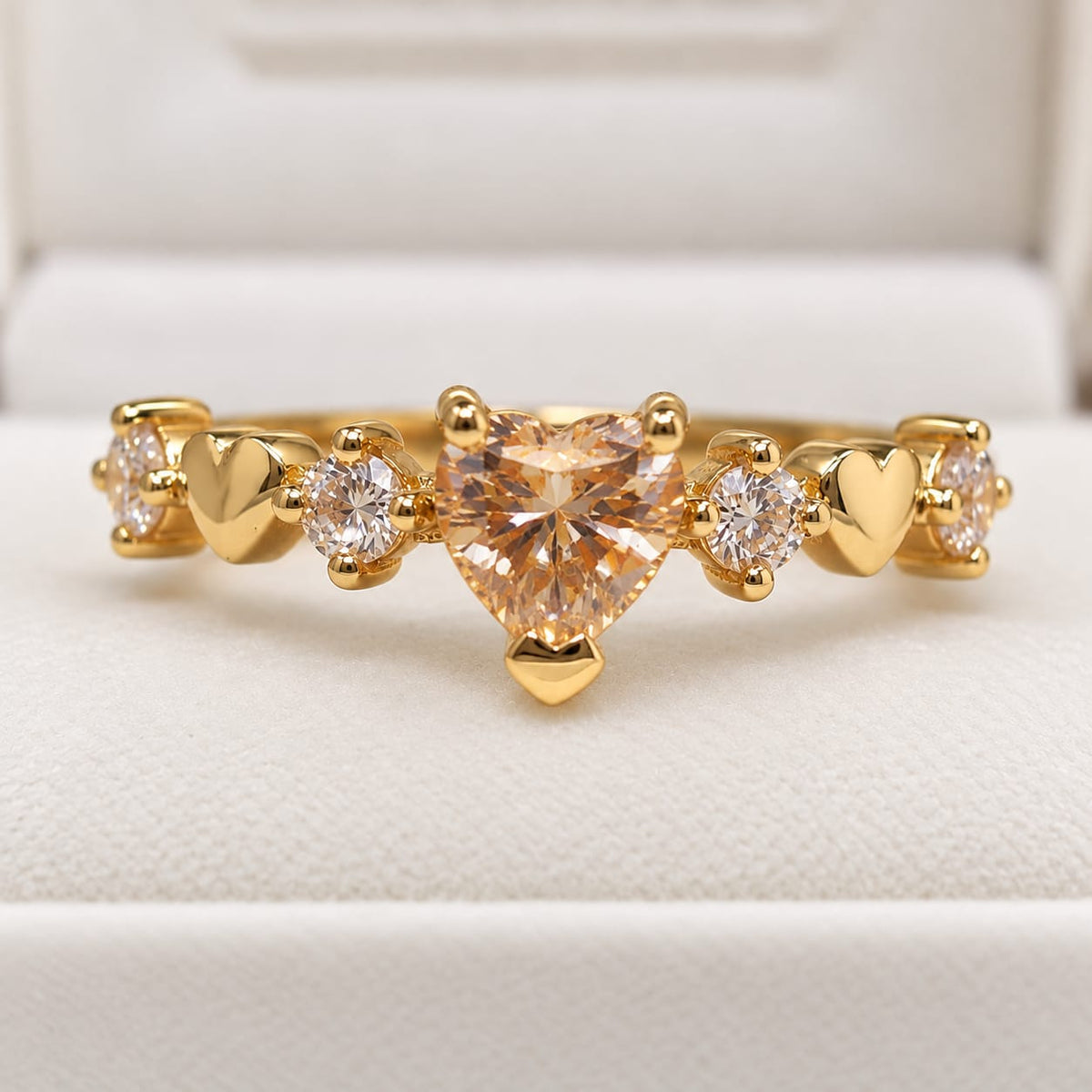 Anillo de Corazones