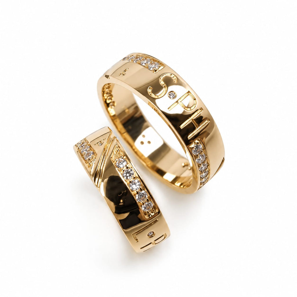 Aros de boda personalizado con iniciales en Oro 18k