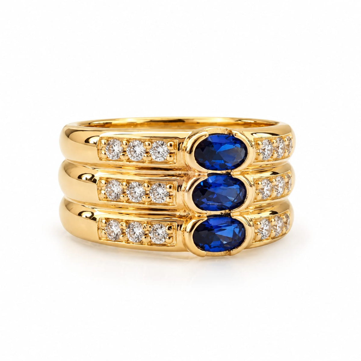 Anillo de tres tiempos